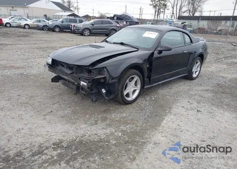2000 Ford Mustang Gt from USA, damaged, VIN 1FAFP42X6YF123467